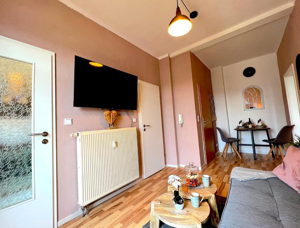 Elbling Apartment Mit Terrasse - Netflix - Parkplatz - Weinbergblick マイセン エクステリア 写真