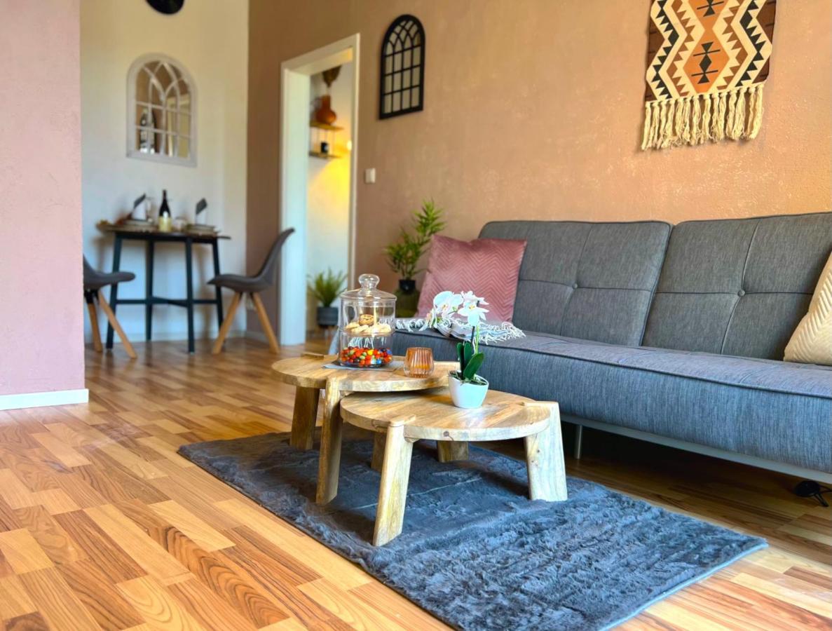 Elbling Apartment Mit Terrasse - Netflix - Parkplatz - Weinbergblick マイセン エクステリア 写真