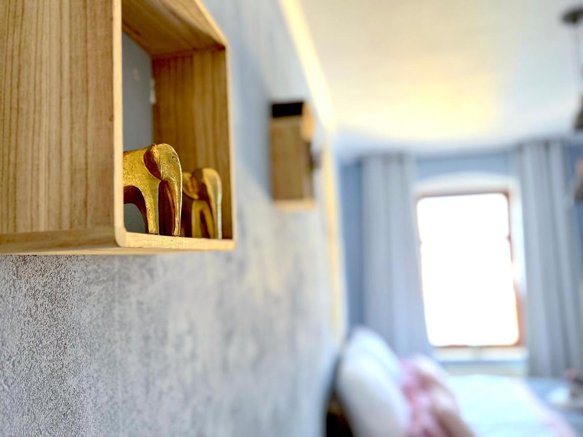 Elbling Apartment Mit Terrasse - Netflix - Parkplatz - Weinbergblick マイセン エクステリア 写真