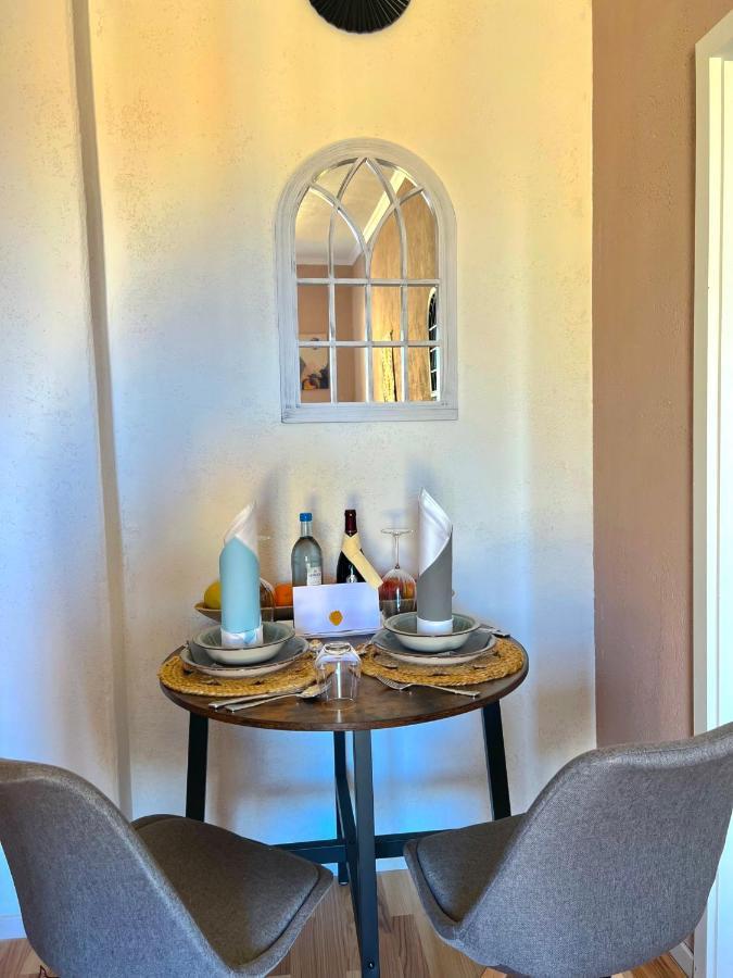 Elbling Apartment Mit Terrasse - Netflix - Parkplatz - Weinbergblick マイセン エクステリア 写真